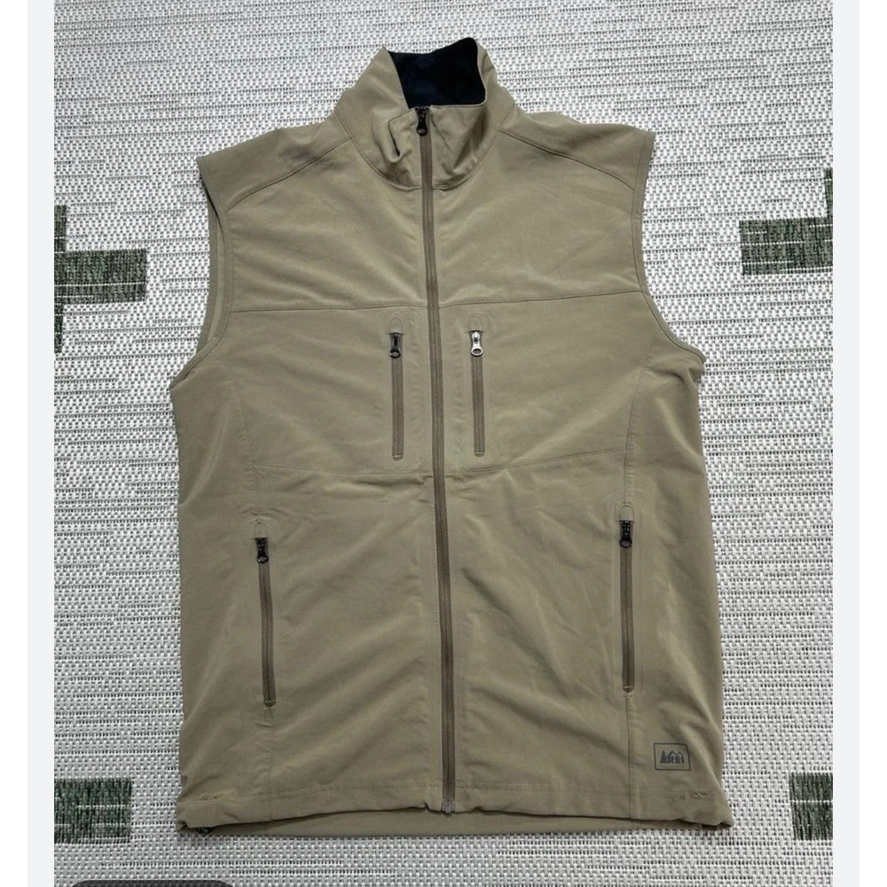 REI Co-op Softshell Full Zip Vest Hiking Outdoor Mens Medium Brown